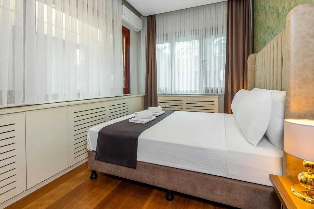 ** Hotel Baymari Suites Plus Florya Istanboel Turkije