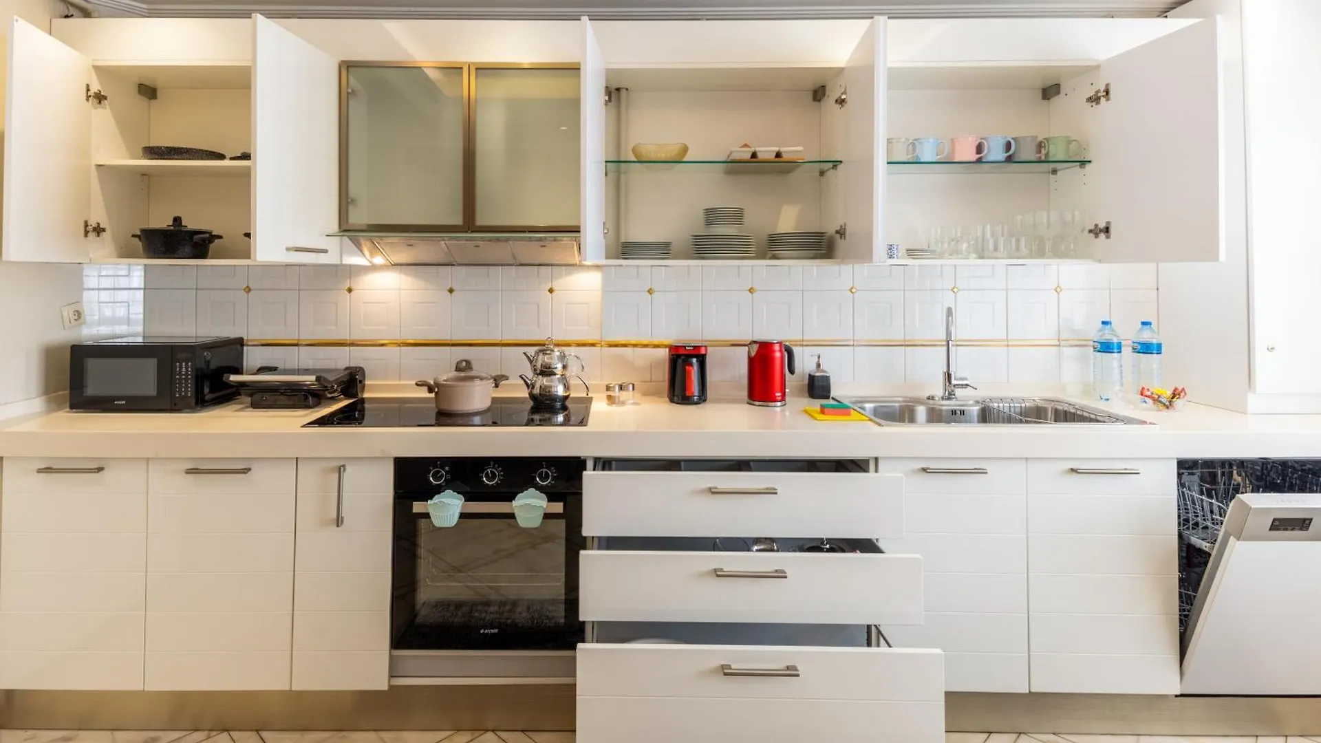 Baymari Suites Plus Florya Istanboel 2*,  Turkije