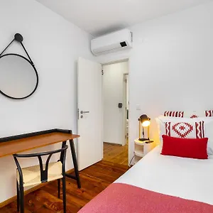 Whome Urban Tech Retreat, Modern Hubs For Remote Living Maison d'hôtes Lisboa