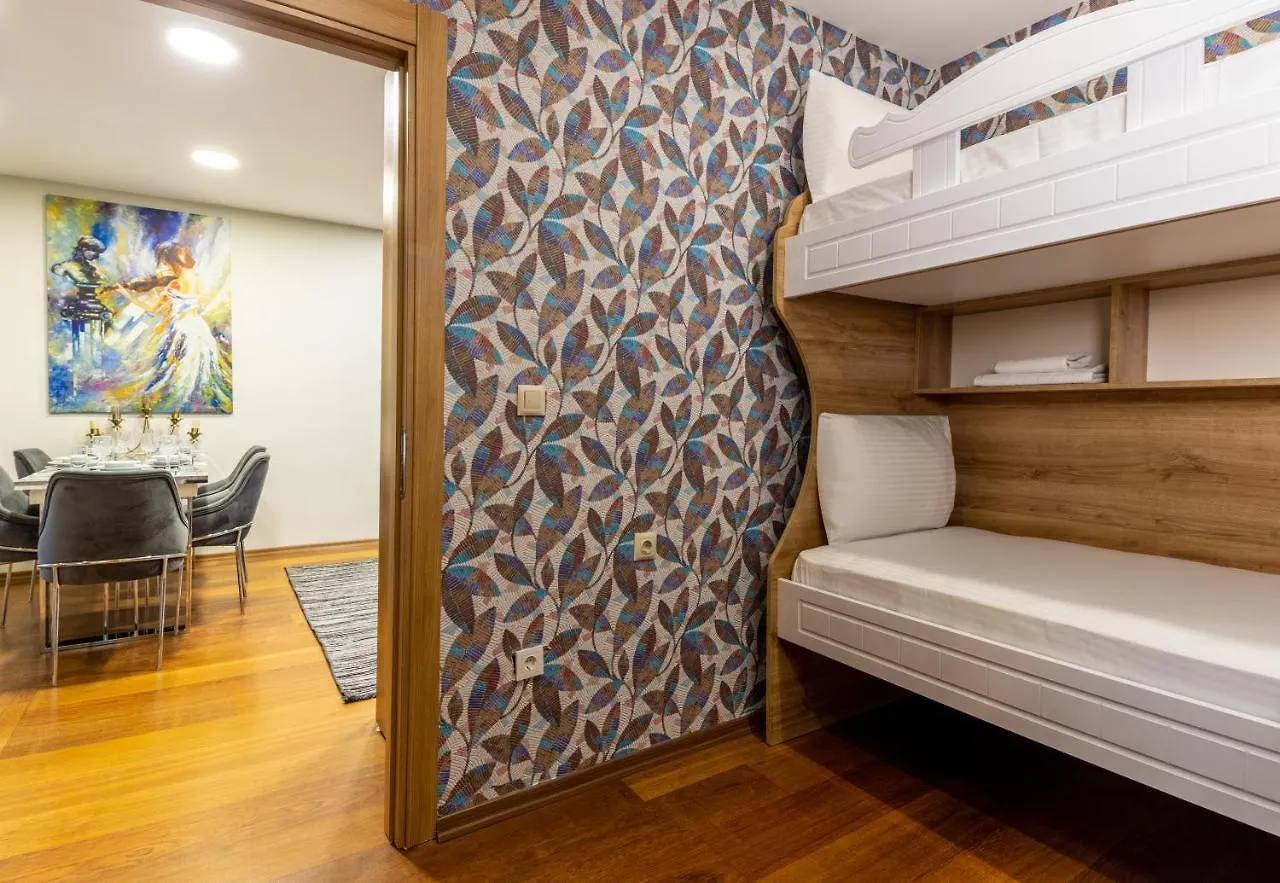 Baymari Suites Plus Florya Istanbul 2*,
